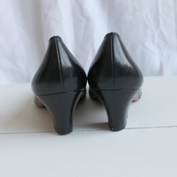 Salvatore Ferragamo Low Heel Pumps  Black Size 9 - Picture 8 of 16